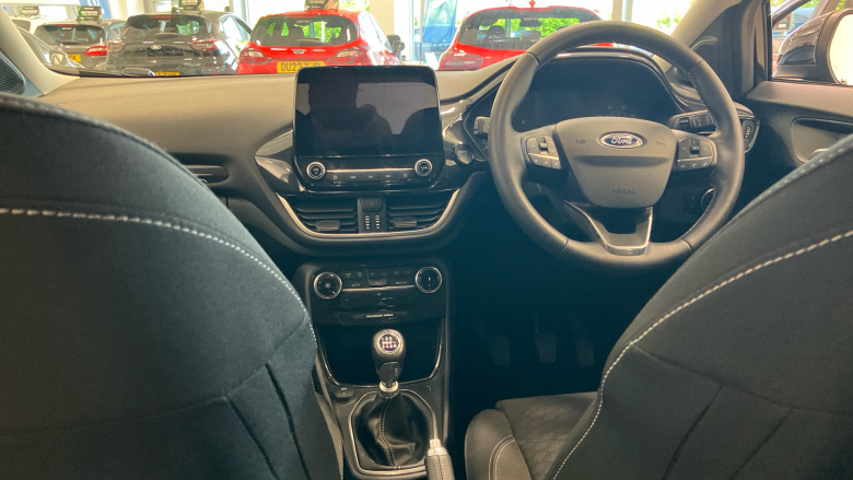 Ford Puma 1.0 EcoBoost Hybrid mHEV Titanium 5dr Petrol Hatchback